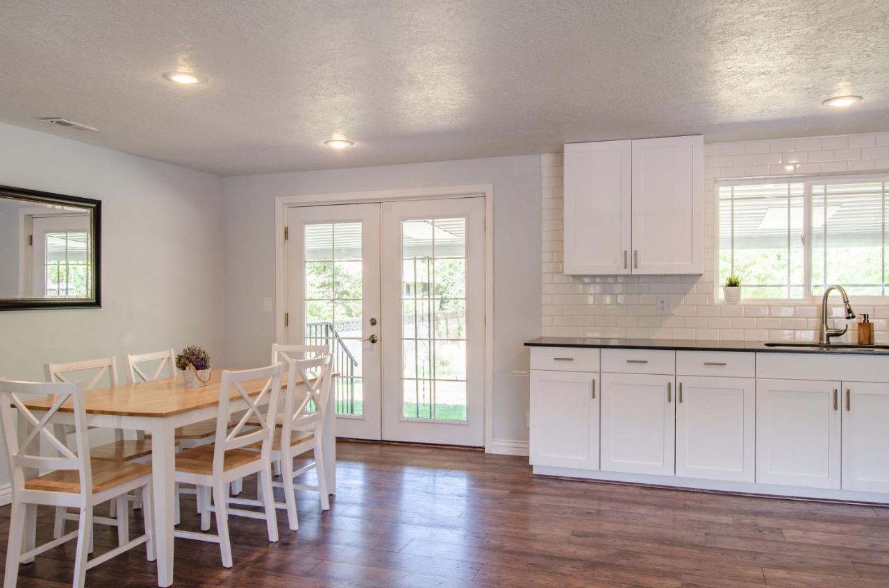 Never Stop Exploring- 3 Bedroom 2 Bath Home Of Duplex, Close To Zion, Bryce, And Brianhead 锡达城 外观 照片